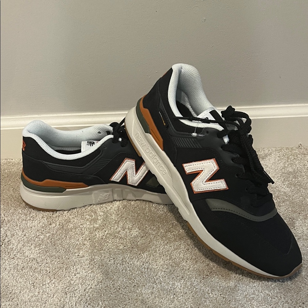 New Balance Men's 997H Black & Orange Size11